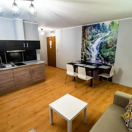 Przy Kamienczyku * 스클라르스카포렘바