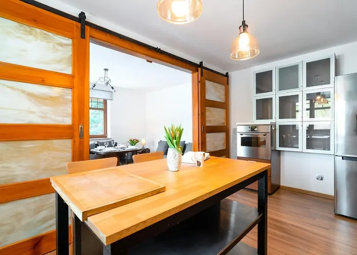 Przy Kamienczyku シクラルスカ・ポレンバ